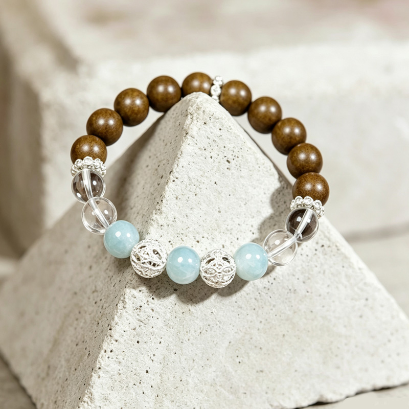blue lace agate flat 02 smooth blue lace agate beads side lay for emotional balance